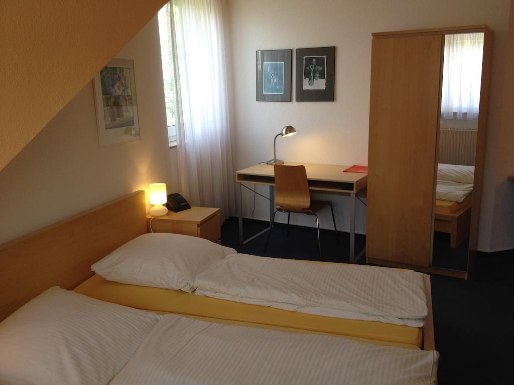 Apartmenthaus Somborn Bochum Kamer foto